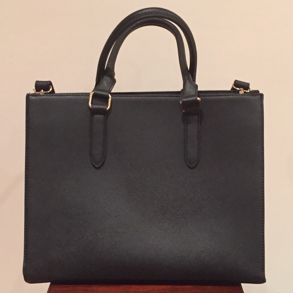 Black Expandable Satchel - Picture 2 of 6